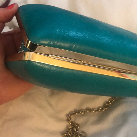 2012 Limited Edition Trina Turk Clutch (BR) - Picture 7 of 8